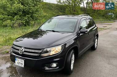 Внедорожник / Кроссовер Volkswagen Tiguan 2016 в Киеве
