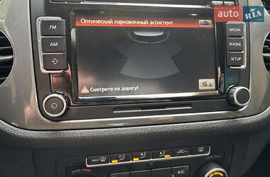 Внедорожник / Кроссовер Volkswagen Tiguan 2013 в 