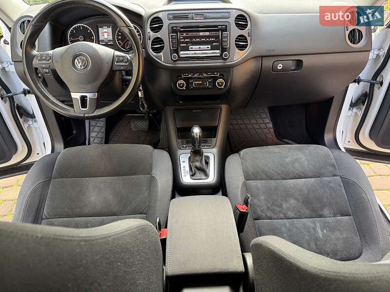 Внедорожник / Кроссовер Volkswagen Tiguan 2013 в Хусте
