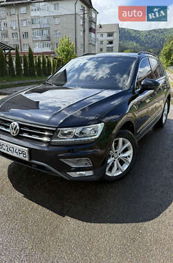 Позашляховик / Кросовер Volkswagen Tiguan 2016 в Сколе