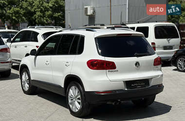 Внедорожник / Кроссовер Volkswagen Tiguan 2013 в 