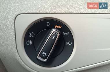 Позашляховик / Кросовер Volkswagen Tiguan 2017 в 