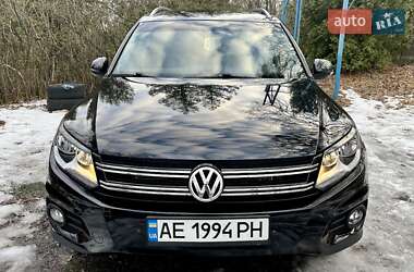 Внедорожник / Кроссовер Volkswagen Tiguan 2013 в Харькове