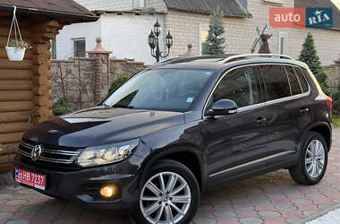 Внедорожник / Кроссовер Volkswagen Tiguan 2016 в Вараше
