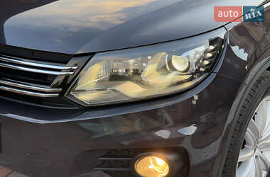 Позашляховик / Кросовер Volkswagen Tiguan 2016 в 