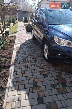 Внедорожник / Кроссовер Volkswagen Tiguan 2010 в Борисполе