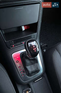 Позашляховик / Кросовер Volkswagen Tiguan 2011 в 