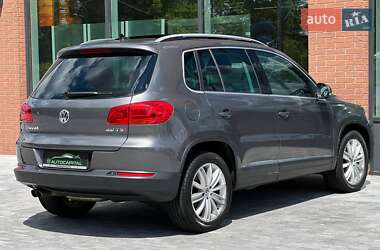 Позашляховик / Кросовер Volkswagen Tiguan 2013 в 