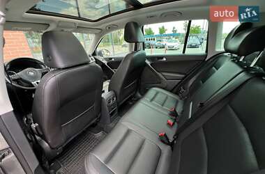 Позашляховик / Кросовер Volkswagen Tiguan 2013 в 