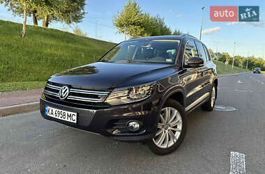 Внедорожник / Кроссовер Volkswagen Tiguan 2016 в Киеве