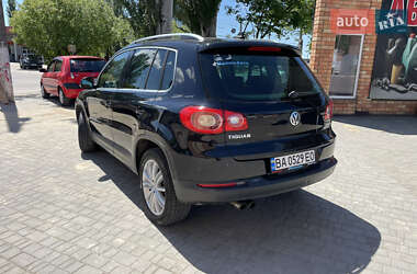 Внедорожник / Кроссовер Volkswagen Tiguan 2008 в 