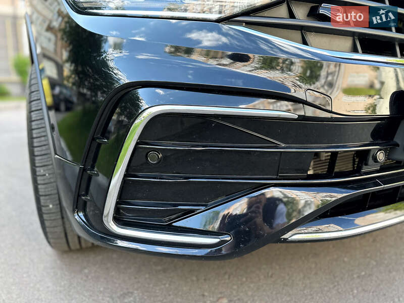 Позашляховик / Кросовер Volkswagen Tiguan 2023 в Києві