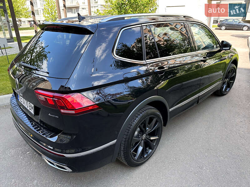 Позашляховик / Кросовер Volkswagen Tiguan 2023 в Києві