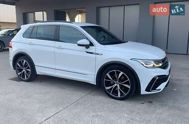 Позашляховик / Кросовер Volkswagen Tiguan 2022 в Києві