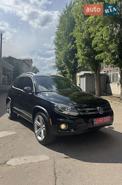 Позашляховик / Кросовер Volkswagen Tiguan 2016 в Києві