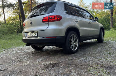 Внедорожник / Кроссовер Volkswagen Tiguan 2017 в Александрие