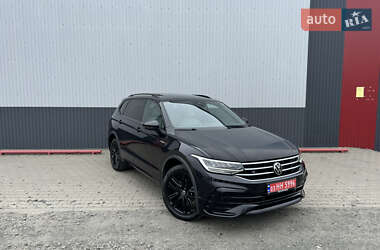 Внедорожник / Кроссовер Volkswagen Tiguan 2022 в Луцке