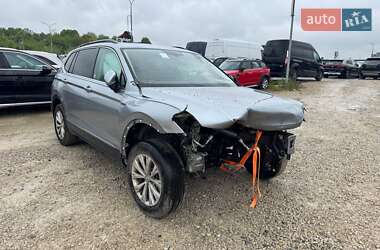 Позашляховик / Кросовер Volkswagen Tiguan 2019 в Львові