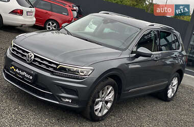 Внедорожник / Кроссовер Volkswagen Tiguan 2020 в 