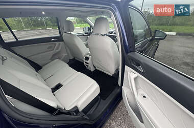 Внедорожник / Кроссовер Volkswagen Tiguan 2022 в 