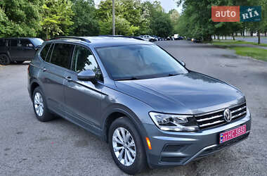 Внедорожник / Кроссовер Volkswagen Tiguan 2019 в Одессе