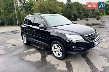 Внедорожник / Кроссовер Volkswagen Tiguan 2008 в Хмельницком