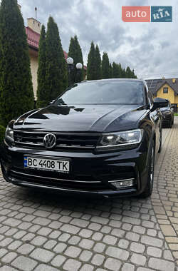 Внедорожник / Кроссовер Volkswagen Tiguan 2016 в Львове