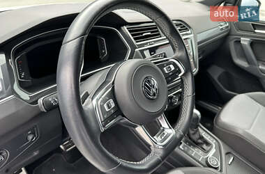 Внедорожник / Кроссовер Volkswagen Tiguan 2020 в 