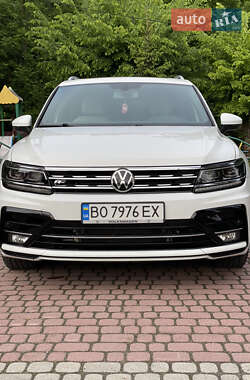 Внедорожник / Кроссовер Volkswagen Tiguan 2018 в Тернополе