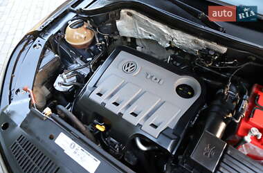 Позашляховик / Кросовер Volkswagen Tiguan 2014 в 