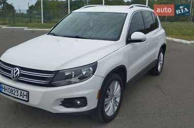 Внедорожник / Кроссовер Volkswagen Tiguan 2013 в 