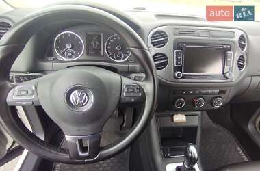 Внедорожник / Кроссовер Volkswagen Tiguan 2013 в 
