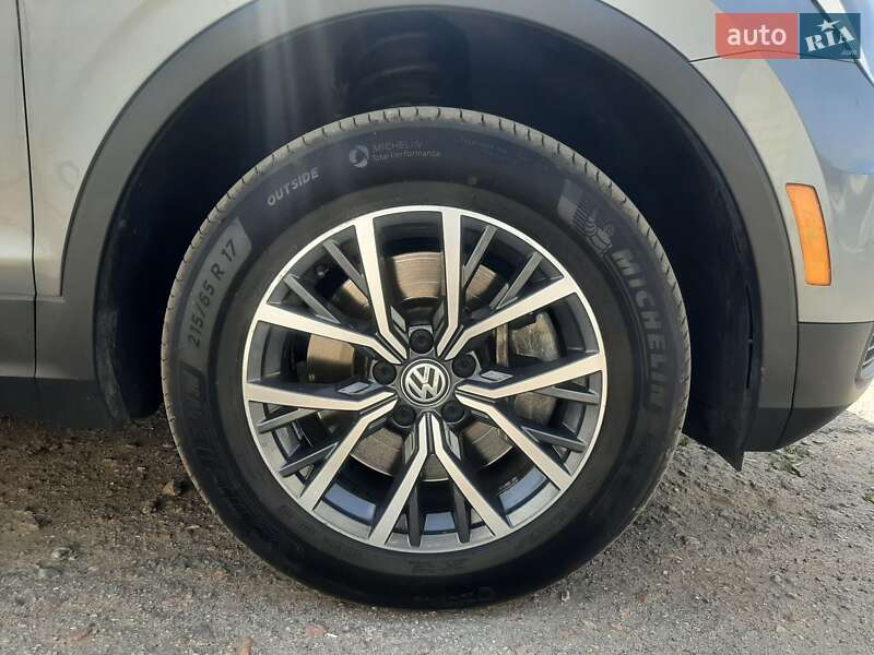 Внедорожник / Кроссовер Volkswagen Tiguan 2020 в Сумах