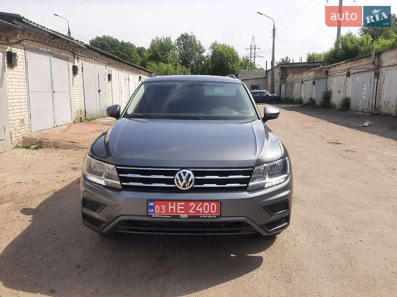 Внедорожник / Кроссовер Volkswagen Tiguan 2020 в Сумах