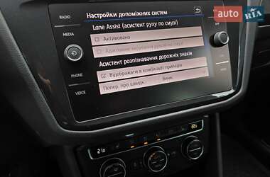 Внедорожник / Кроссовер Volkswagen Tiguan 2020 в 