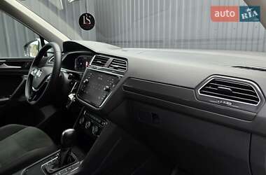 Внедорожник / Кроссовер Volkswagen Tiguan 2020 в 