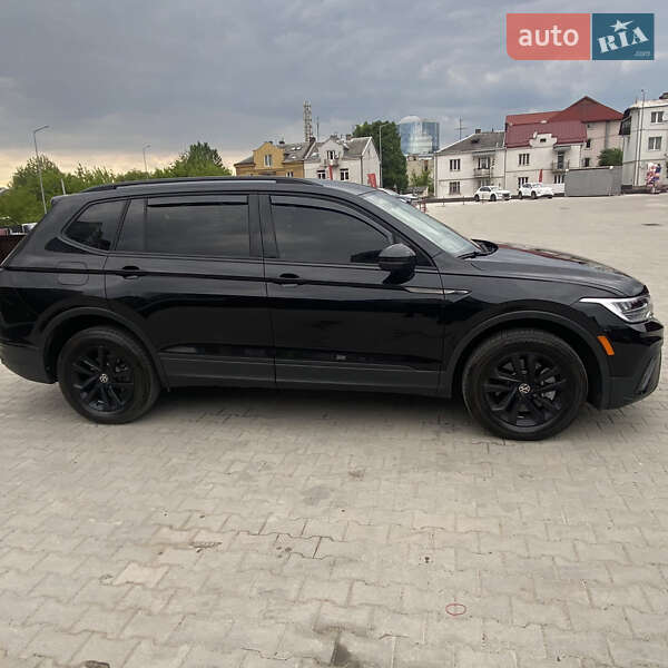 Внедорожник / Кроссовер Volkswagen Tiguan 2023 в Львове