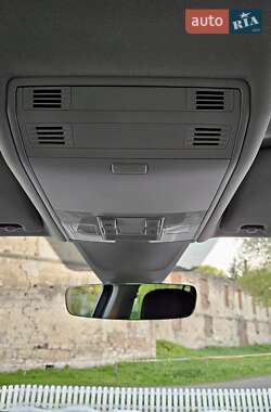 Позашляховик / Кросовер Volkswagen Tiguan 2020 в 