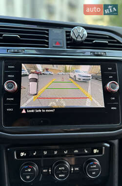 Внедорожник / Кроссовер Volkswagen Tiguan 2019 в 