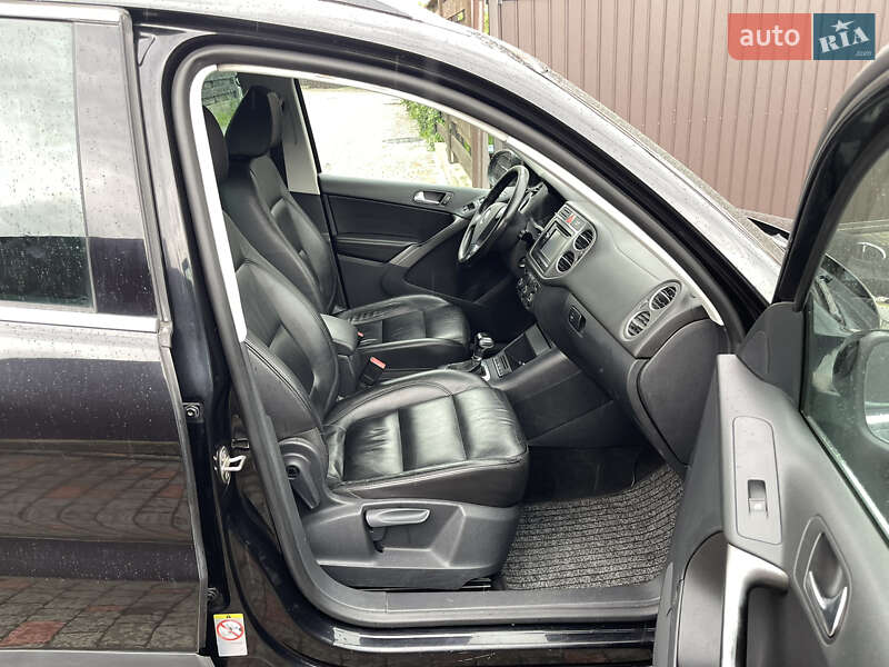 Внедорожник / Кроссовер Volkswagen Tiguan 2008 в Киеве
