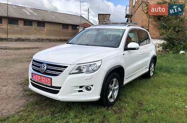 Внедорожник / Кроссовер Volkswagen Tiguan 2011 в Житомире