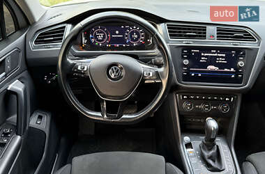 Внедорожник / Кроссовер Volkswagen Tiguan 2020 в 