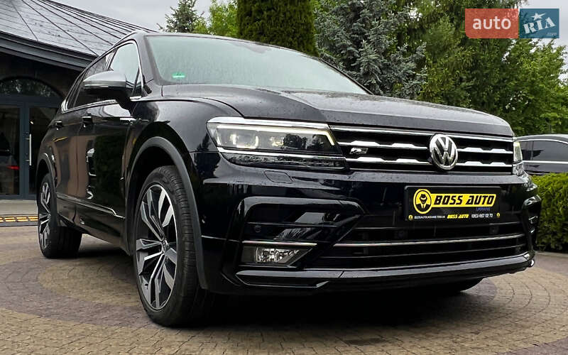 Внедорожник / Кроссовер Volkswagen Tiguan 2020 в 