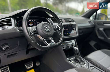 Внедорожник / Кроссовер Volkswagen Tiguan 2020 в 