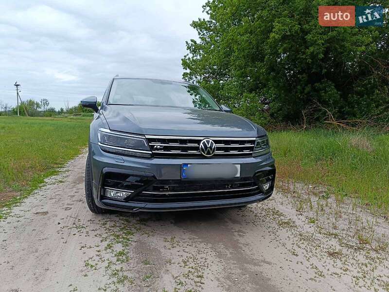 Внедорожник / Кроссовер Volkswagen Tiguan 2020 в Харькове