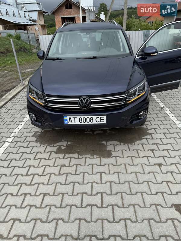 Внедорожник / Кроссовер Volkswagen Tiguan 2012 в Ивано-Франковске