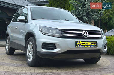 Внедорожник / Кроссовер Volkswagen Tiguan 2016 в Львове