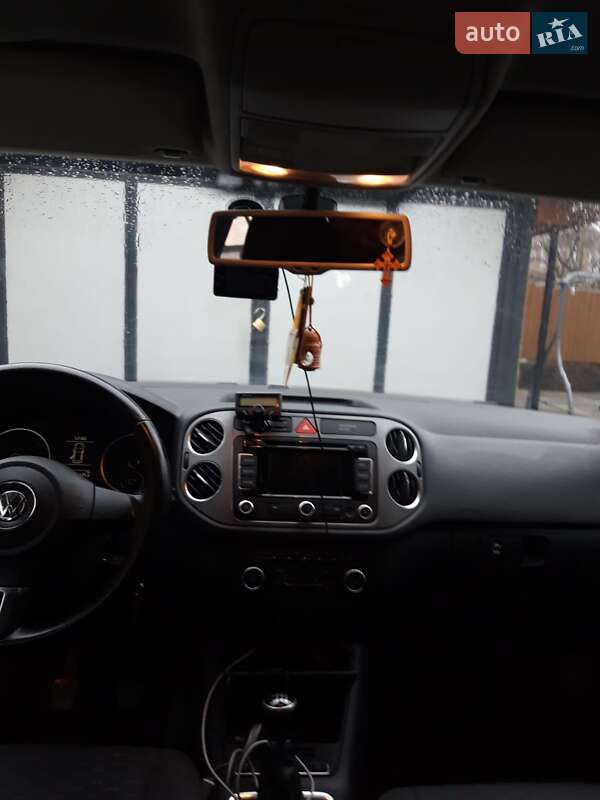 Внедорожник / Кроссовер Volkswagen Tiguan 2011 в Иршаве фото 11 Внедорожник / Кроссовер Volkswagen Tiguan 2011 в Иршаве