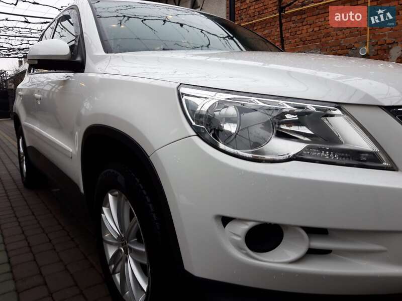 Внедорожник / Кроссовер Volkswagen Tiguan 2011 в Иршаве фото 10 Внедорожник / Кроссовер Volkswagen Tiguan 2011 в Иршаве