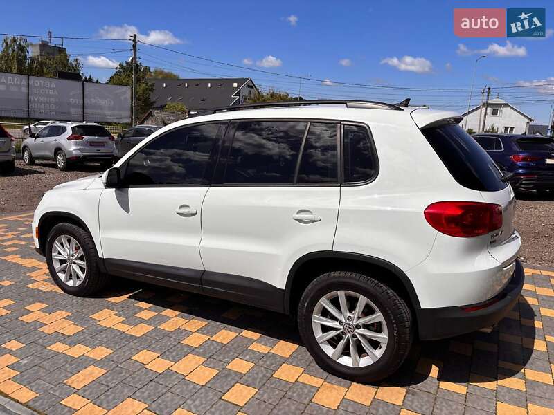 Позашляховик / Кросовер Volkswagen Tiguan 2017 в Львові